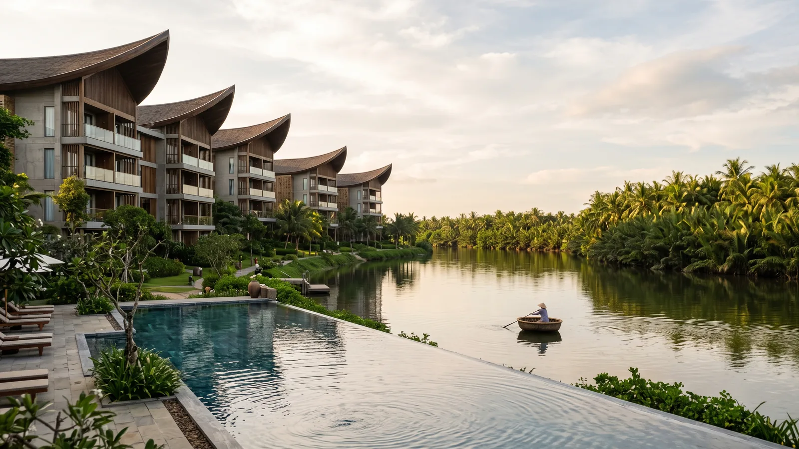 Riverside resort by the De Vong river, Hoi An